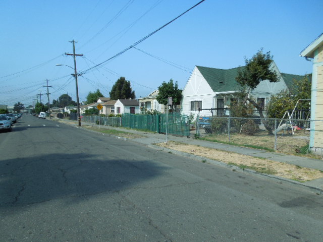 1100 block of 84th Ave.